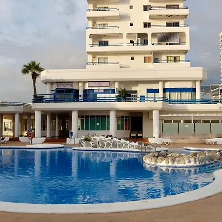Дом отдыха Pleasantly Studio With A Sea View And Pool, Paraiso Del Sur 611 *